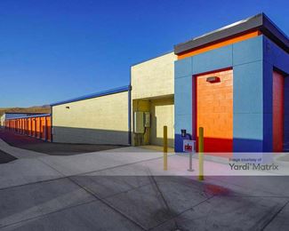 Photo 2 of Mountain Top Self Storage - 795 West Tehachapi Blvd, Tehachapi, CA
