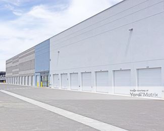 Photo 2 of SecureSpace Self Storage - 400 West San Rafael Drive, Palm Springs, CA