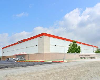 Storage Units for Rent available at 25621 Two Creeks, San Antonio, TX 78255