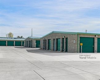 Photo 3 of Storage R Us - 157 South Haskell Street, Central Point, OR