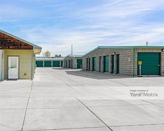 Photo 5 of Storage R Us - 157 South Haskell Street, Central Point, OR