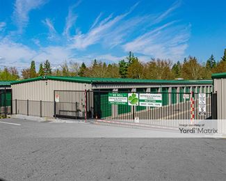 Photo 4 of Mini Mac Self Storage - 660 Rogue River Highway #100, Grants Pass, OR
