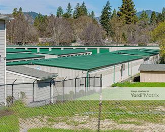 Photo 6 of Mini Mac Self Storage - 660 Rogue River Highway #100, Grants Pass, OR