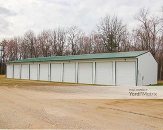 Photo 4 of Oconto Self Storage - 700 Hansen Avenue, Oconto, WI