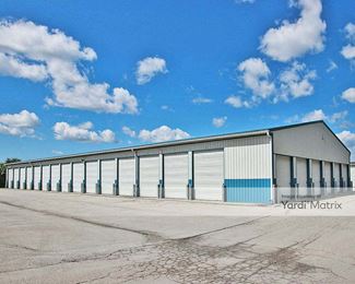 Photo 4 of East River Properties - 2185 Bellevue Street, Green Bay, WI