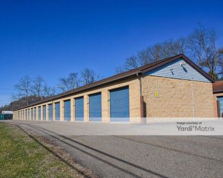 Photo 4 of StoreHouse - 7215 Columbia Blvd, Bloomsburg, PA