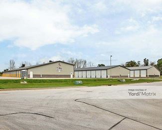 Photo 4 of Upthom Storage - 712 Green Bay Rd, Denmark, WI
