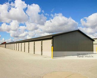 Photo 3 of Grant Street Mini-Warehouse - 1415 Quarry Park Drive, De Pere, WI