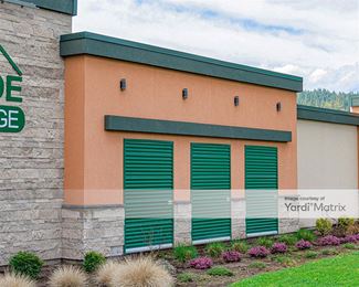 Photo 3 of Cascade Self Storage - 2450 NW Vine Street, Grants Pass, OR