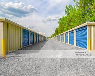 Photo 4 of Dews Pond Storage - 300 William Street SW, Calhoun, GA