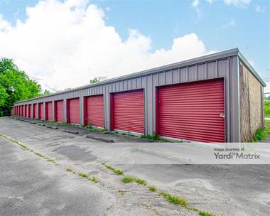 Storage Units for Rent available at 800 Pine Street, Calhoun, GA 30701
