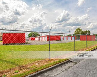 Photo 5 of Pine Street Rentals - 800 Pine Street, Calhoun, GA