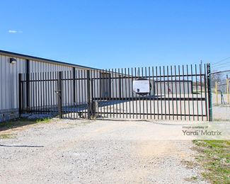 Photo 2 of Overflow Garage - 1715 North FM 51, Springtown, TX