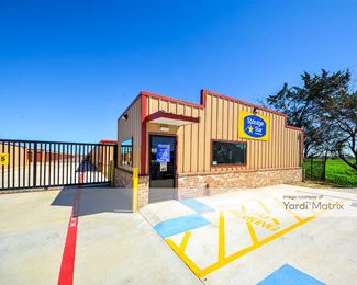 Photo 3 of Storage Star - 8818 North Main Street, Baytown, TX