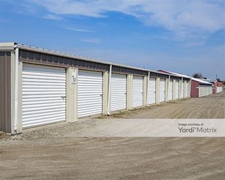Photo 3 of Valentine Mini Storage - 805 Brady Street, Chesaning, MI