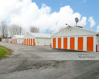 Photo 3 of Easy Self Services Storage - 1403 West Ridge Road, Bay City, MI