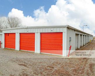 Photo 6 of Easy Self Services Storage - 1403 West Ridge Road, Bay City, MI