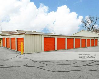 Photo 2 of Bridgeport Mini Storage - 6628 Dixie Hwy, Bridgeport, MI