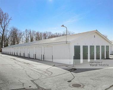 Storage Units for Rent available at 6105 State Street, Saginaw, MI 48603