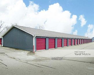Photo 4 of South of Town Storage - 800 Poseyville Road, Midland, MI