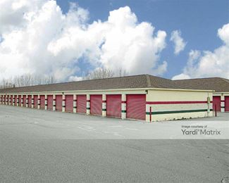 Photo 4 of West Bay Storage - 1320 South Euclid Avenue, Bay City, MI