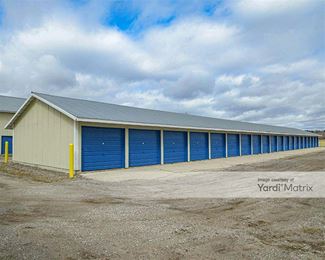 Photo 2 of Arnold Self Storage - 3577 North Eastman Road, Midland, MI