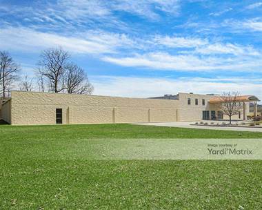 Storage Units for Rent available at 4886 Gratiot Road, Saginaw, MI 48638