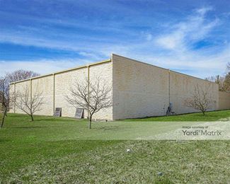 Photo 4 of Gratiot Storage - 4886 Gratiot Road, Saginaw, MI