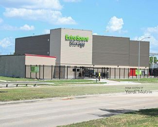 Photo 1 of Extra Space Storage - 16530 West Hardy Road, Houston, TX