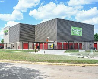 Photo 4 of Extra Space Storage - 16530 West Hardy Road, Houston, TX