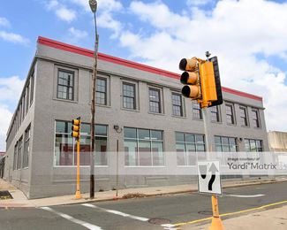 Photo 2 of Devon Self Storage - 2155 East Columbus Avenue, Springfield, MA