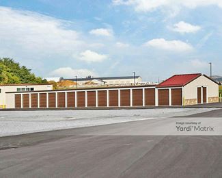 Photo 2 of Elanco Self Storage - 425 Ranck Road, New Holland, PA