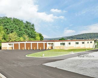 Photo 4 of Elanco Self Storage - 425 Ranck Road, New Holland, PA