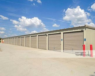 Photo 2 of Dillon Self Storage - 3839 Hohensee Drive, Lincoln, NE