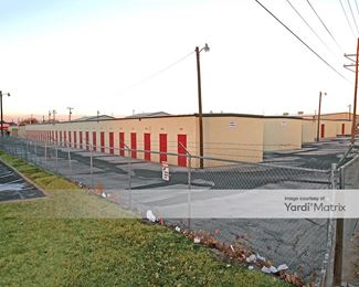 Photo 4 of U-Store-It - 6715 Wolflin Avenue, Amarillo, TX