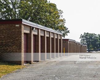 Photo 5 of Storage Rentals of America - 5258 Anton Drive, Fitchburg, WI
