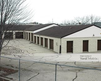 Photo 3 of Storage Rentals of America - 1515 Manhattan Drive, Waukesha, WI