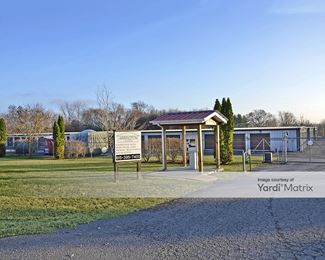 Photo 3 of Arrington Storage - 8225 Neal Road, Arrington, TN
