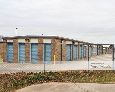 Storage Units for Rent available at 8401 NW 10th Street, Oklahoma City, OK 73127