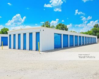Photo 4 of Storage Rentals of America - 6331 North Louisville Drive, Park City, KS
