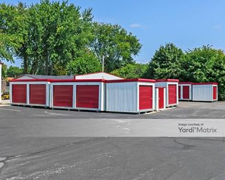 Photo 2 of Storage Rentals of America - 1104 Lincolnway W, Osceola, IN