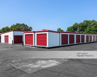 Photo 3 of Storage Rentals of America - 1104 Lincolnway W, Osceola, IN