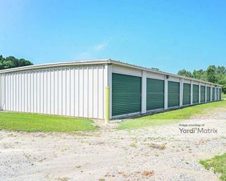 Photo 4 of Storage Solutions - 305 North King Street, Laurinburg, NC