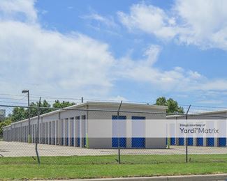 Photo 5 of Storage Rentals of America - 3429 West 8th Street North, Wichita, KS