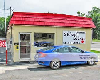 Photo 1 of Storage Rentals of America - 95 Green Street, Warner Robins, GA