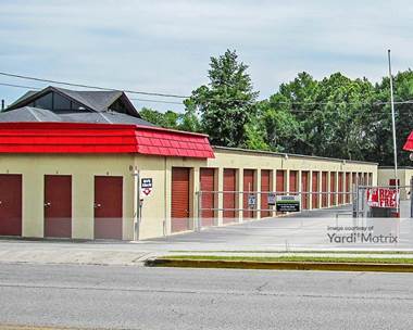 Storage Units for Rent available at 95 Green Street, Warner Robins, GA 31093