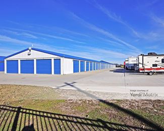 Photo 5 of Extra Space Storage - 715 South Moreland Road, Bethalto, IL