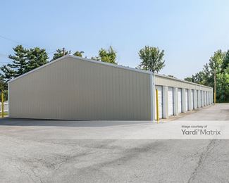 Photo 2 of Storage Rentals of America - 1535 Peachtree Lane, Mishawaka, IN