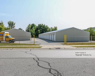 Photo 3 of Storage Rentals of America - 1535 Peachtree Lane, Mishawaka, IN