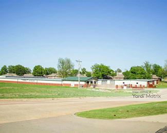 Photo 2 of Chickasha USA Storage - 115 East Almar Drive, Chickasha, OK